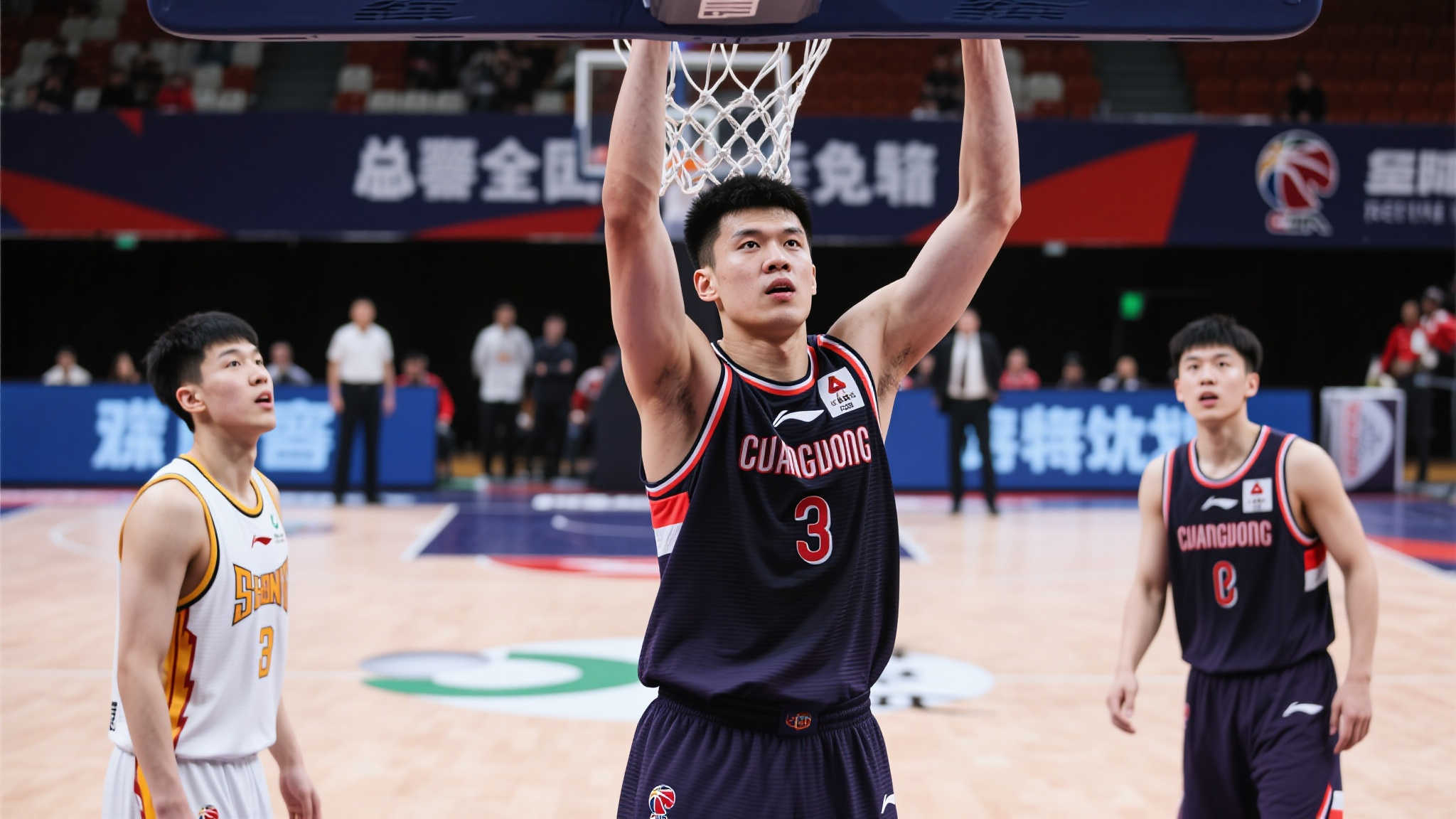 杨曦皓领衔！媒体披露三位新星计划冲击CBA选秀，状元之争悬念待揭